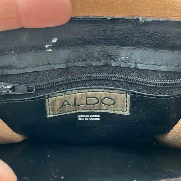 Vintage Aldo Small Brown Leather Crossbody Bag - Picture 3 of 11